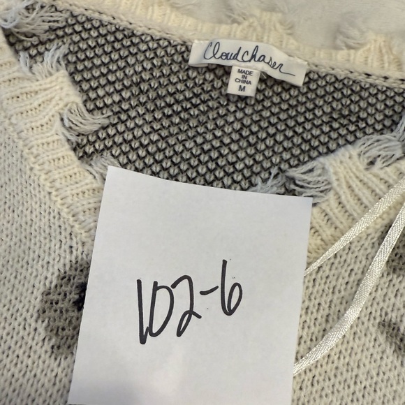 Cloud Chaser leopard print boho sweater cream black gray fringe frayed hems Med - Picture 9 of 10